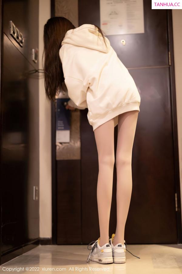 程程程  [XiuRen]高清写真图 2022.01.12 No.4451 程程程第7张图片